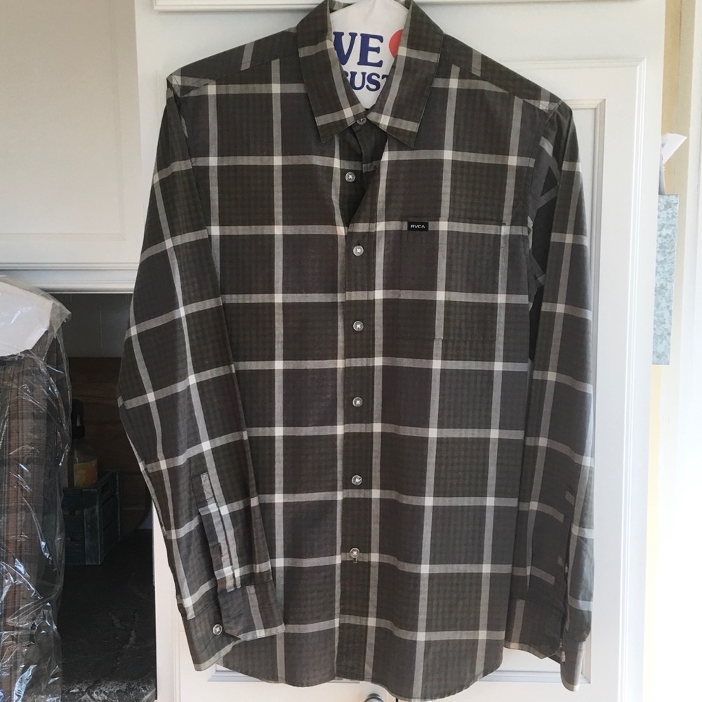 RVCA button up